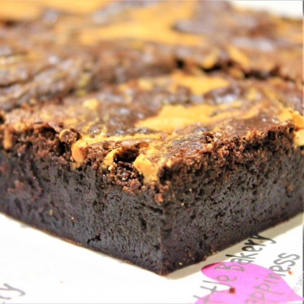 Peanut butter gluten-free brownies - send someone a cake by post