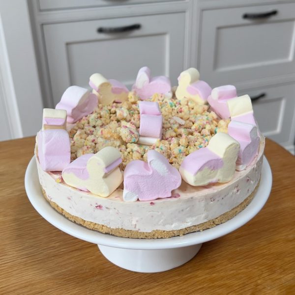 RASPBERRY, WHITE CHOCOLATE & COOKIE RUBBLE EASTER CHEESECAKE KIT
